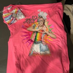 Jojo Siwa set including bag tshirt and bow